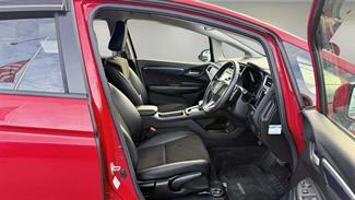 2016 Honda Fit - Thumbnail