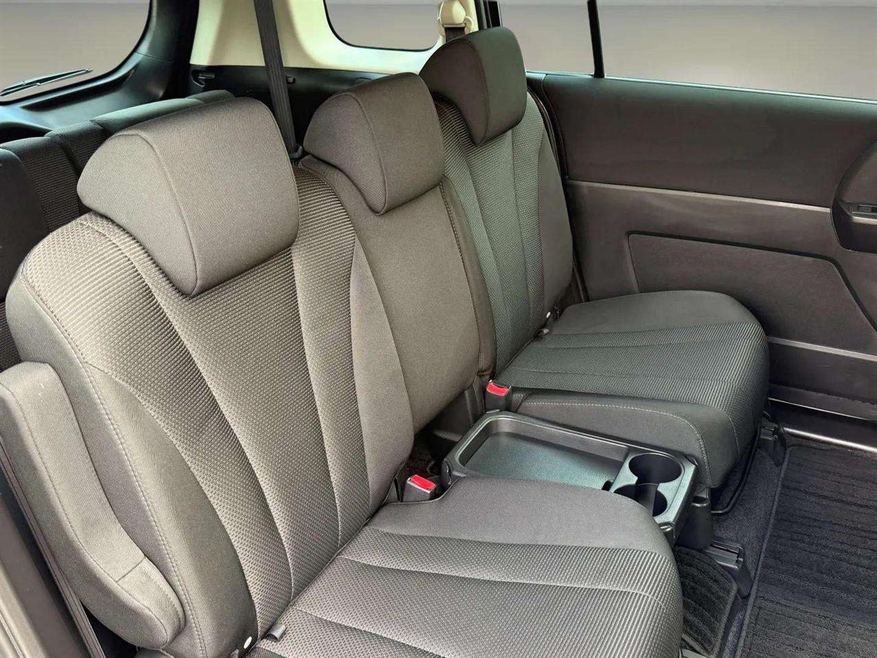 2013 Mazda Premacy