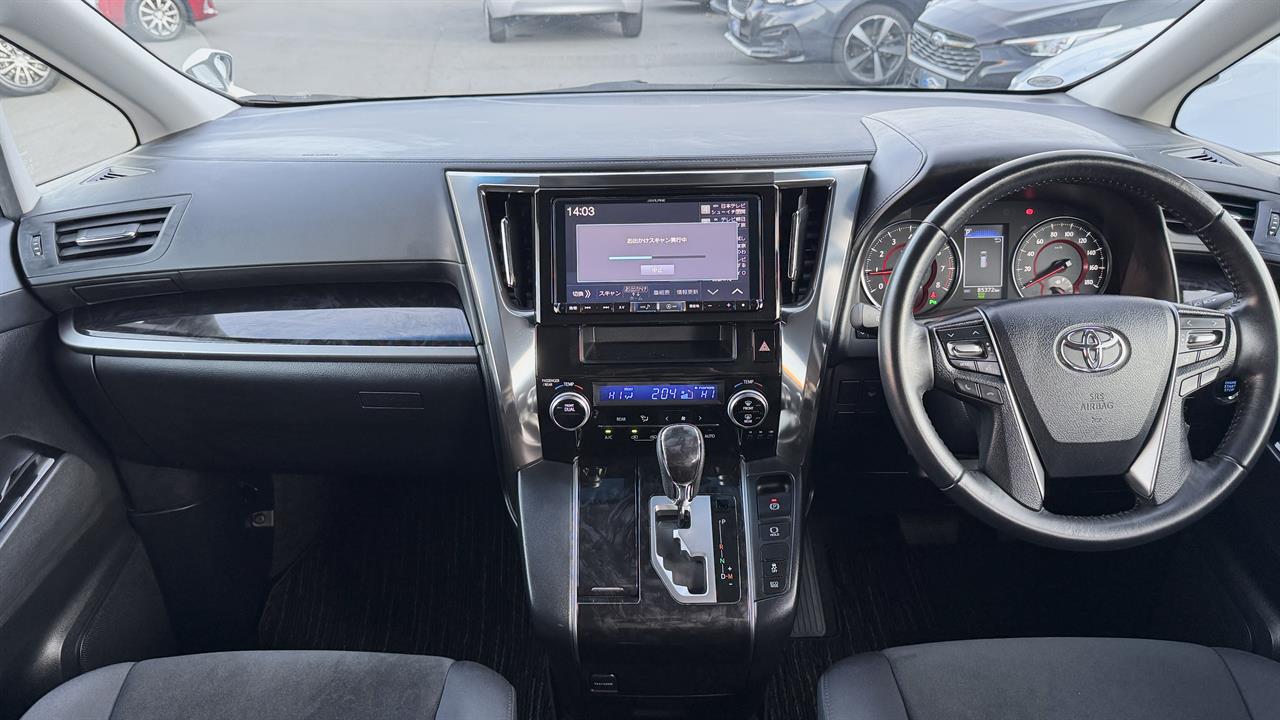 2019 Toyota Vellfire