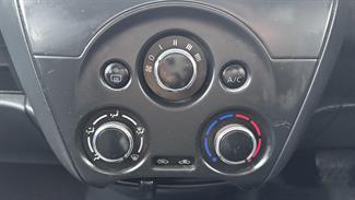 2014 Nissan LATIO - Thumbnail