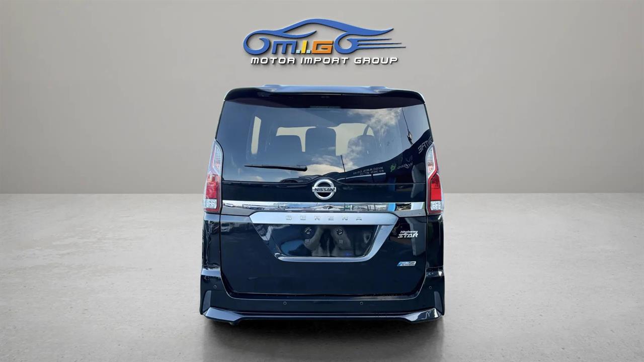 2017 Nissan Serena