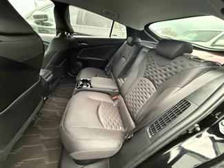 2017 Toyota Prius - Thumbnail