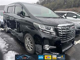 2015 Toyota Alphard - Thumbnail