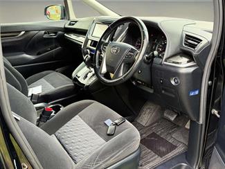 2015 Toyota Alphard - Thumbnail