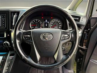 2015 Toyota Alphard - Thumbnail