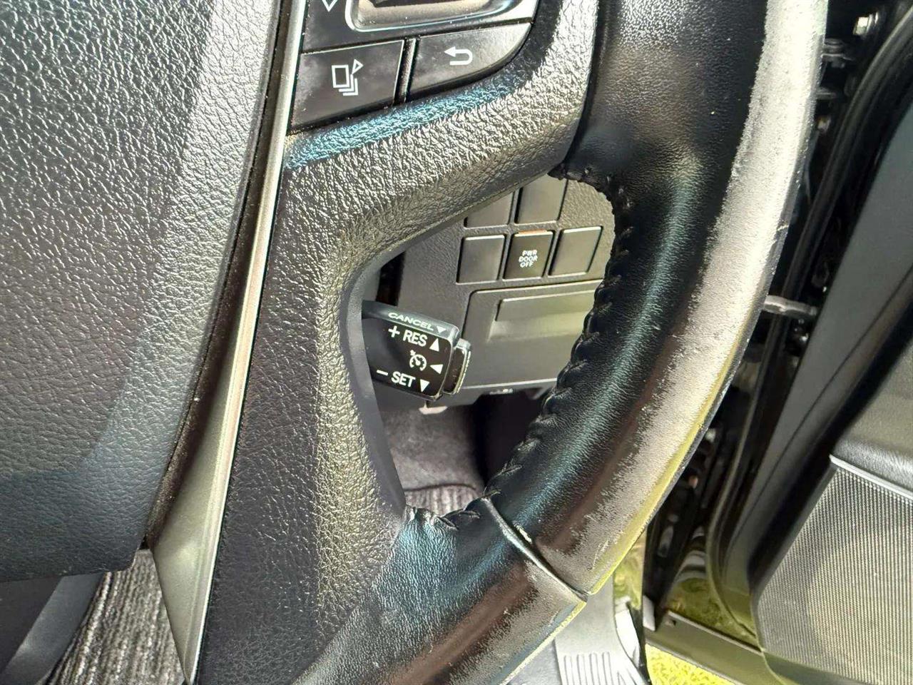2015 Toyota Alphard