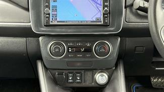 2021 Nissan Leaf - Thumbnail