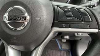 2021 Nissan Leaf - Thumbnail