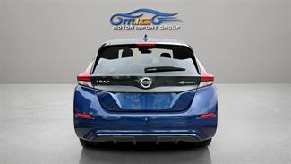 2021 Nissan Leaf - Thumbnail