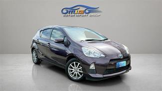 2014 Toyota Aqua - Thumbnail