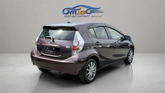 2014 Toyota Aqua - Thumbnail
