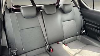 2014 Toyota Aqua - Thumbnail