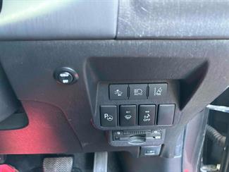 2015 Toyota Prius - Thumbnail