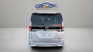 2018 Nissan Serena - Thumbnail