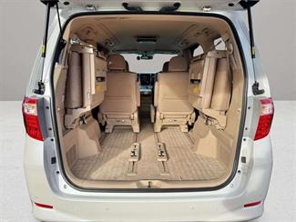 2014 Toyota Alphard - Thumbnail