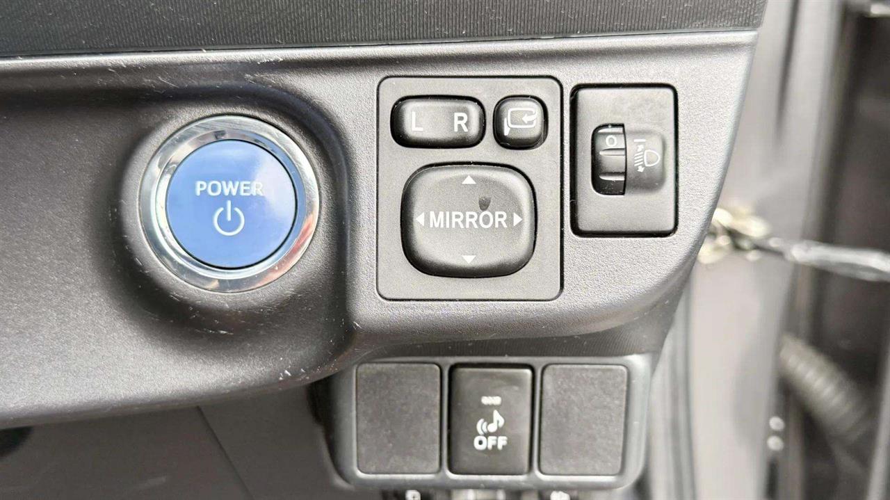 2012 Toyota Aqua