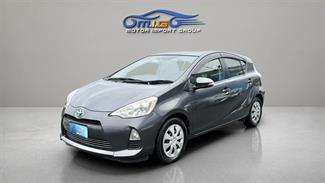 2012 Toyota Aqua - Thumbnail