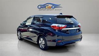 2017 Honda Fit - Thumbnail