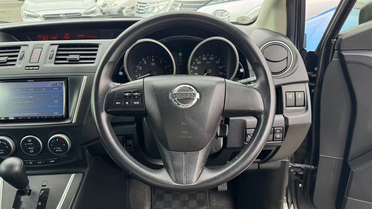 2013 Nissan Lafesta