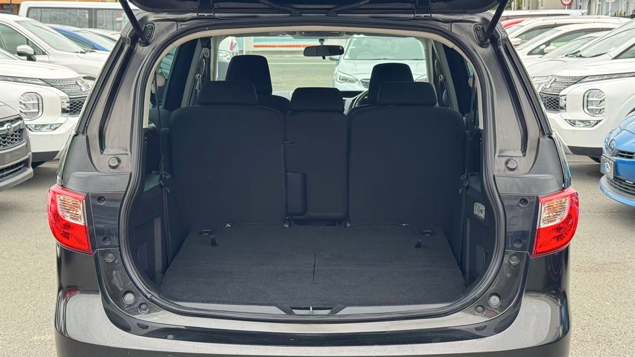 2013 Nissan Lafesta