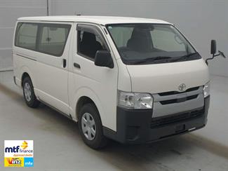 2020 Toyota Hiace - Thumbnail