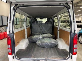 2020 Toyota Hiace - Thumbnail