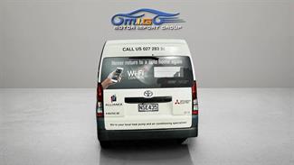 2021 Toyota Hiace - Thumbnail