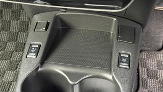 2017 Nissan Leaf - Thumbnail