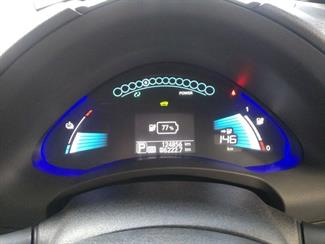 2017 Nissan Leaf - Thumbnail