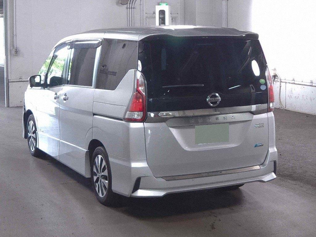 2017 Nissan Serena