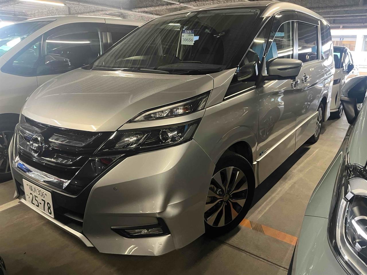 2017 Nissan Serena