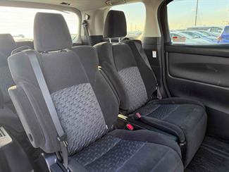 2017 Toyota Alphard - Thumbnail