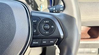 2019 Toyota Rav4 - Thumbnail