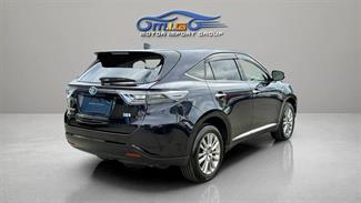2014 Toyota Harrier - Thumbnail
