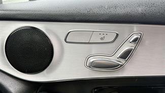 2016 Mercedes-Benz GLC 250 - Thumbnail