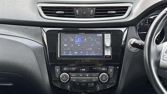2015 Nissan X-Trail - Thumbnail