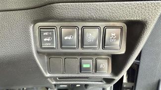 2015 Nissan X-Trail - Thumbnail