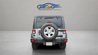 2016 Jeep Wrangler - Thumbnail