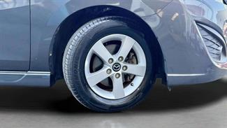2013 Mazda Premacy - Thumbnail