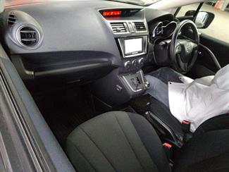 2013 Mazda Premacy - Thumbnail