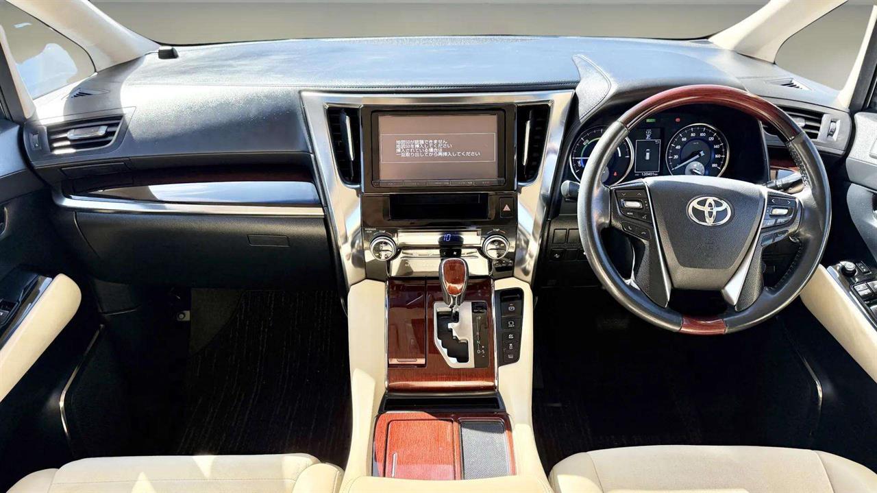 2016 Toyota Vellfire
