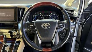 2016 Toyota Vellfire - Thumbnail