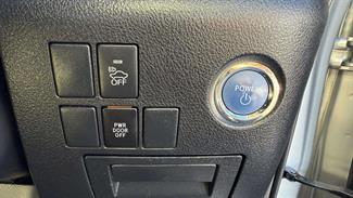2016 Toyota Vellfire - Thumbnail