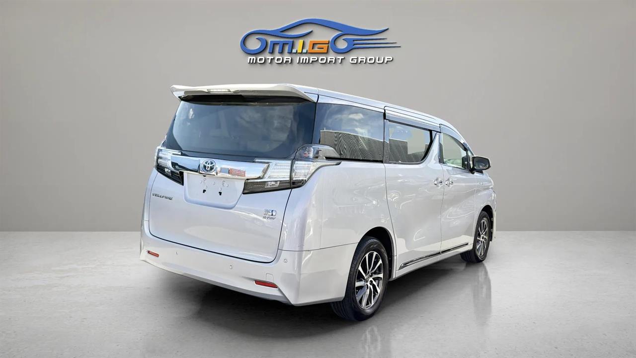 2016 Toyota Vellfire