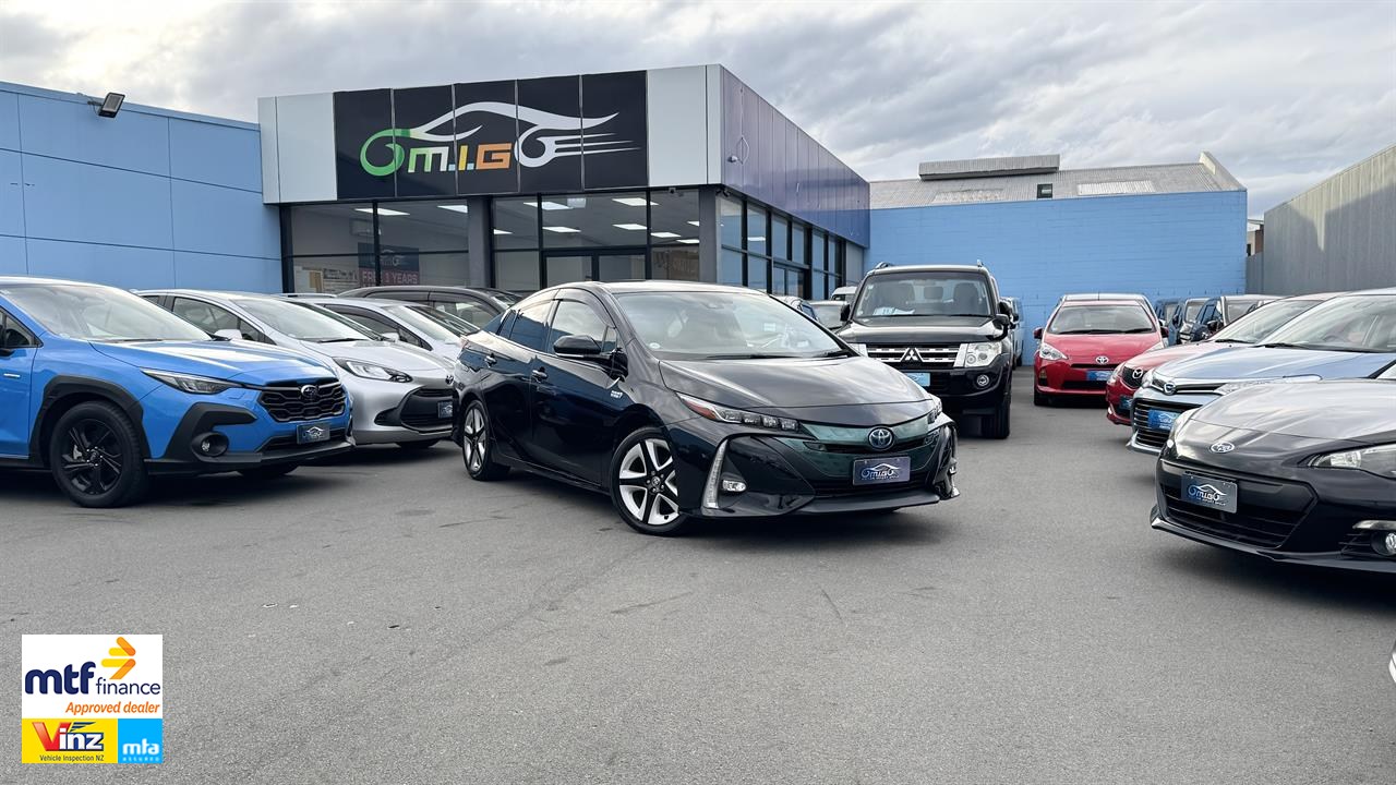 2017 Toyota Prius 1.8L PHV 3YearWarrantyFree